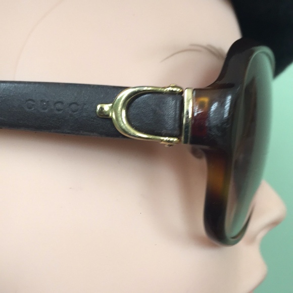 Gucci Oversized Sunglasses main image 3